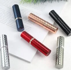 Lotis - Luxe Parfumverstuivers - Mini Flesje Navulbaar - Black Diamond 9 Lotis - Luxe Parfumverstuivers - Mini Flesje Navulbaar - Black Diamond -Parfum Winkel 1200x1190 1