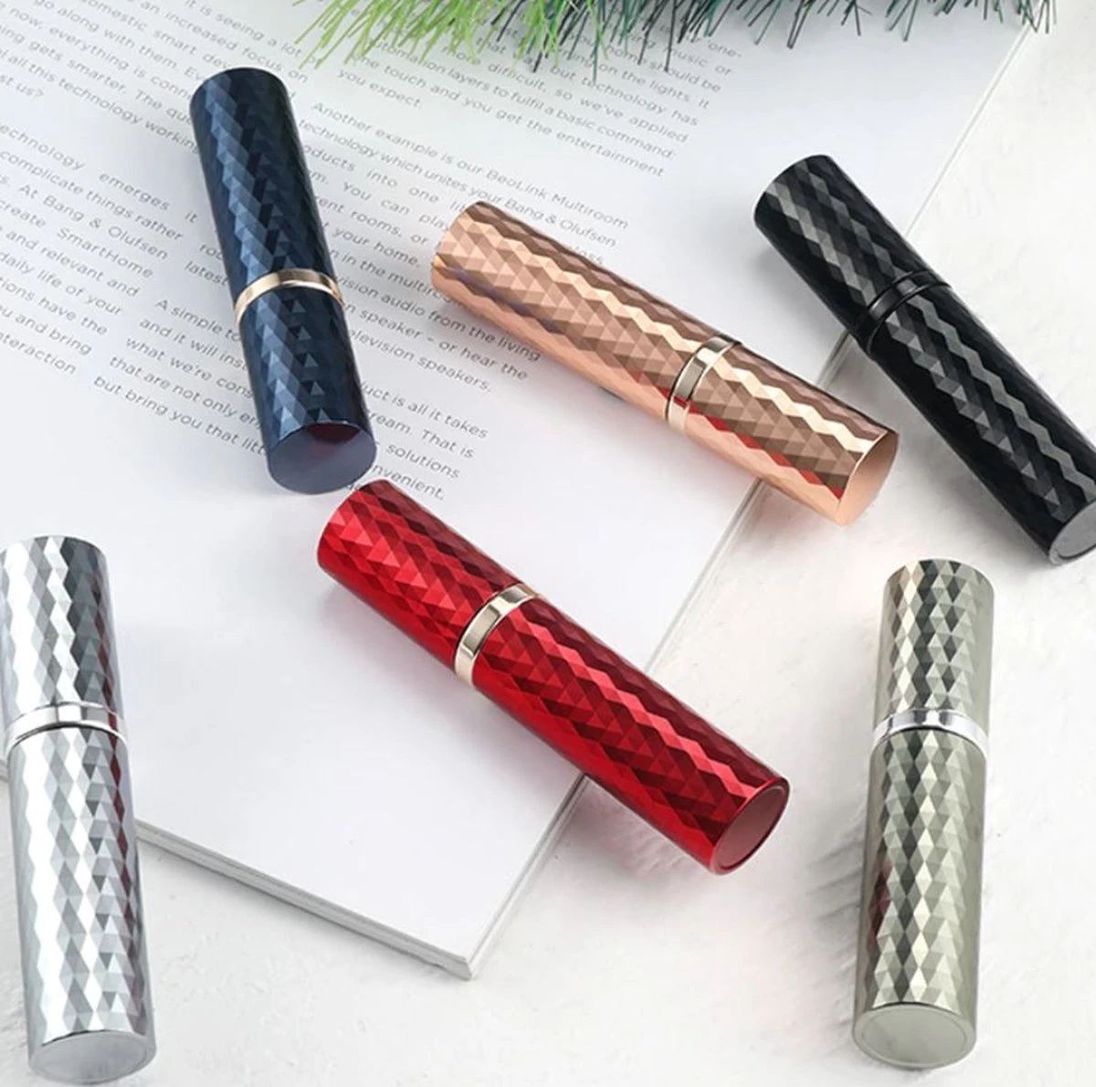 Lotis - Luxe Parfumverstuivers - Mini Flesje Navulbaar - Black Diamond 5 Lotis - Luxe Parfumverstuivers - Mini Flesje Navulbaar - Black Diamond - Afbeelding 3