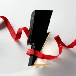 Carolina Herrera - Bad Boy - 50ml - Eau De Toilette - Herenparfum 13 Carolina Herrera - Bad Boy - 50ml - Eau De Toilette - Herenparfum -Parfum Winkel 1200x1200 251