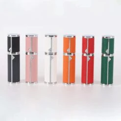 Hervulbare Parfumverstuiver-5ml-Mini Parfumverstuiver-Kleine Spuitfles Voor Parfum-Lege Parfumflesje Voor Op Reis Glasspray Draagbaar Parfumpakket Met Lederen Hoes - Mandarijn Groen -Parfum Winkel 1200x1200 553