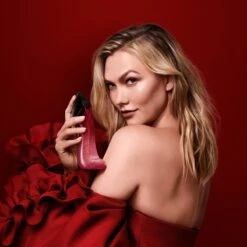Carolina Herrera Very Good Girl Glam Parfum - 80 Ml - Parfum - Damesparfum 13 Carolina Herrera Very Good Girl Glam Parfum - 80 Ml - Parfum - Damesparfum -Parfum Winkel 1200x1200 92