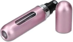 MaxedMore Navulbare Parfumverstuiver 5ml Rood/Licht Roze/ Oranje/Groen/ Blauw/ Grijs - 65 Keer Spraybare Parfum Verstuiver - Hervulbaar Tasverstuiver Voor Parfum - Meeneem Mini Geur Flesje Voor Op Reis - Lipstick Formaat Navulbaar Parfumflesje 12 MaxedMore Navulbare Parfumverstuiver 5ml Rood/Licht Roze/ Oranje/Groen/ Blauw/ Grijs - 65 Keer Spraybare Parfum Verstuiver - Hervulbaar Tasverstuiver Voor Parfum - Meeneem Mini Geur Flesje Voor Op Reis - Lipstick Formaat Navulbaar Parfumflesje -Parfum Winkel 1200x686