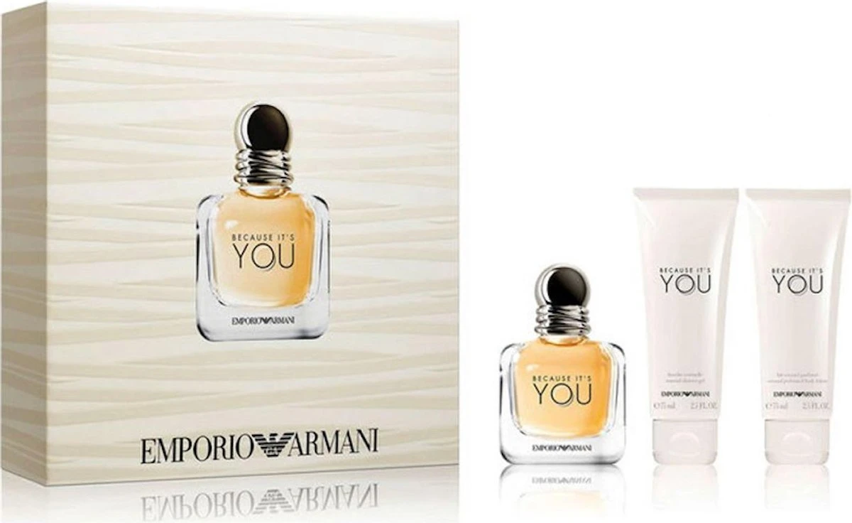 Gift Set Armani Dames Because It's You Eau De Parfum Spray 50 Ml + Bodylotion 75ml + Shower Gel 75 Ml 4 Gift Set Armani Dames Because It's You Eau De Parfum Spray 50 Ml + Bodylotion 75ml + Shower Gel 75 Ml - Afbeelding 2