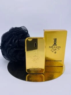 Cadeau Voor Man One Million Paco Rabanne Mannen Eu De Toilet En Shower Gel - Mannen Parfum - Geschenkset Mannen - Verjaardag - Gadgets Mannen - Paco Rabanne 1 Million - Parfum Voor Heren - 3 Producten -Parfum Winkel 899x1200 9
